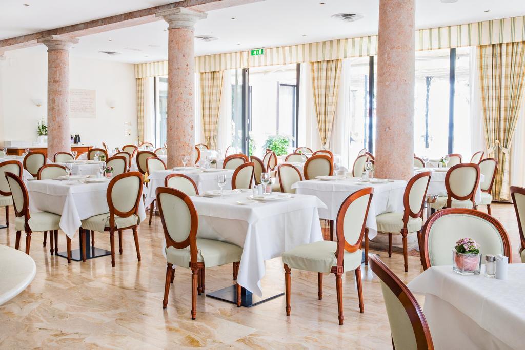 Hotel Sirmione Esterno foto