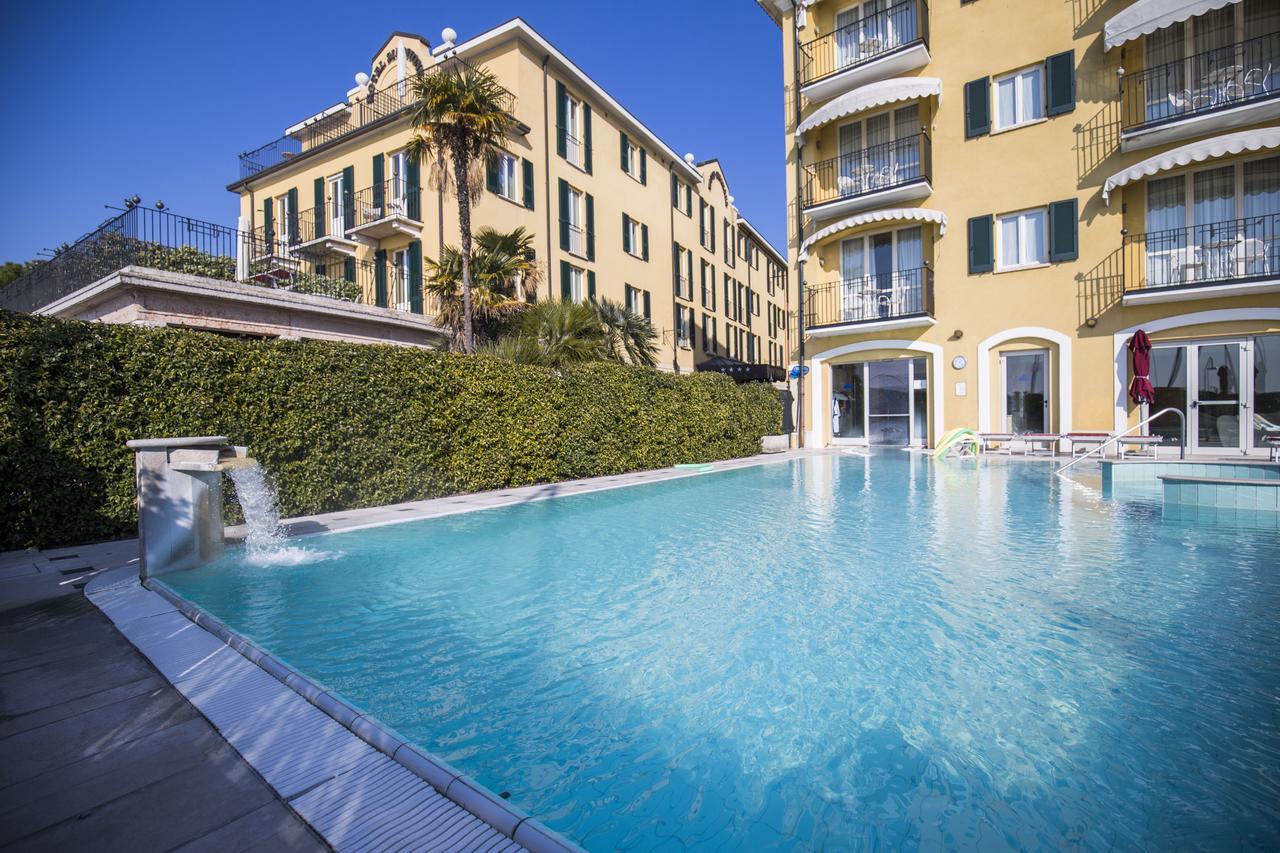Hotel Sirmione Esterno foto