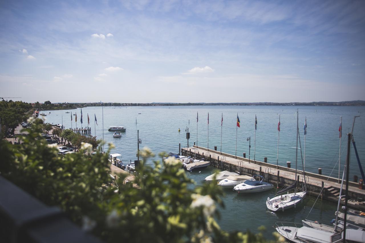 Hotel Sirmione Esterno foto
