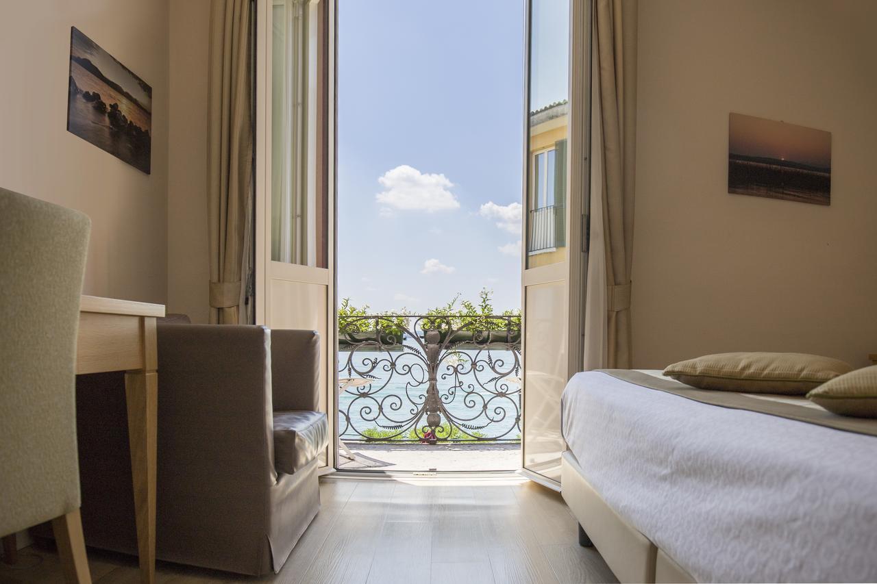Hotel Sirmione Esterno foto