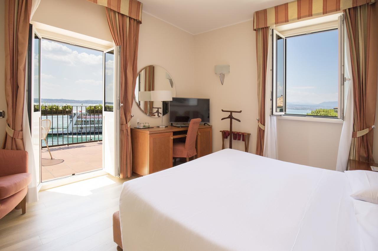 Hotel Sirmione Esterno foto