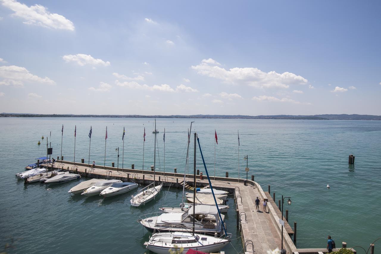 Hotel Sirmione Esterno foto