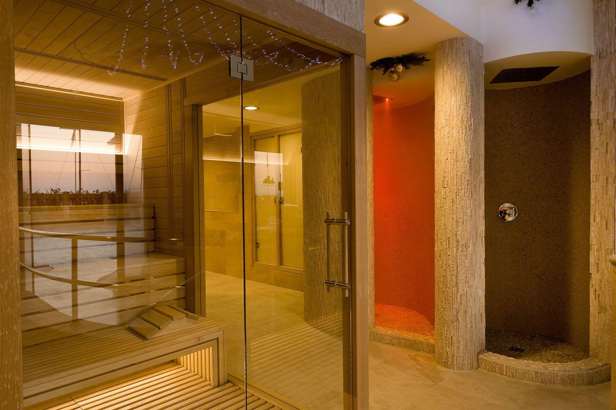 Hotel Sirmione Esterno foto